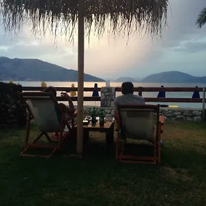  Campsite Camping Karavomilos